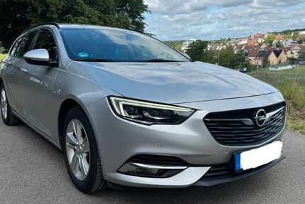 Opel Insignia 147.856 km 9.990 &euro; Leinfelden-Echterdingen 70771