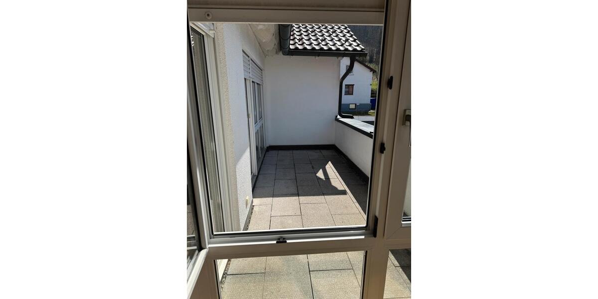 Etagenwohnung Burladingen - 4.5 Zimmer, 90 m&sup2;, 1.280&euro; | Angebot:26133493