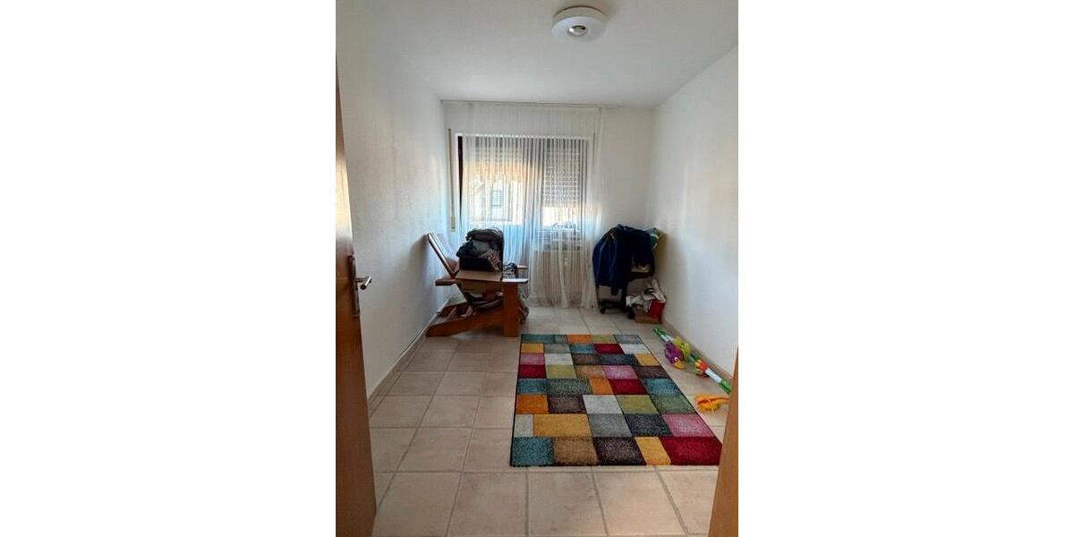 Etagenwohnung Nürtingen - 4.5 Zimmer, 95 m&sup2;, 349.000&euro; | Angebot:26614778