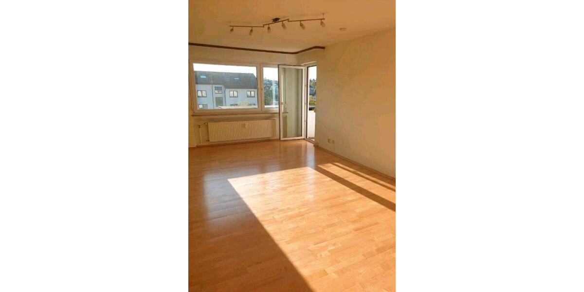Etagenwohnung Eningen unter Achalm - 3 Zimmer, 76 m&sup2;, 265.000&euro; | Angebot:25611784