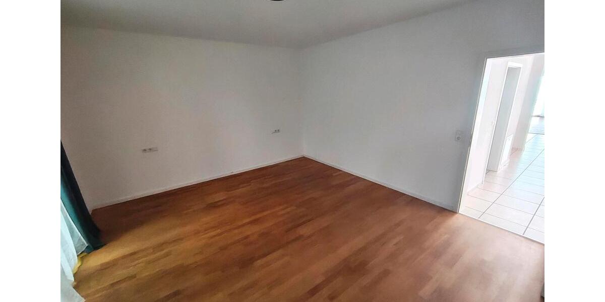 Hochparterre Haigerloch - 3.5 Zimmer, 102 m&sup2;, 220.000&euro; | Angebot:27218910