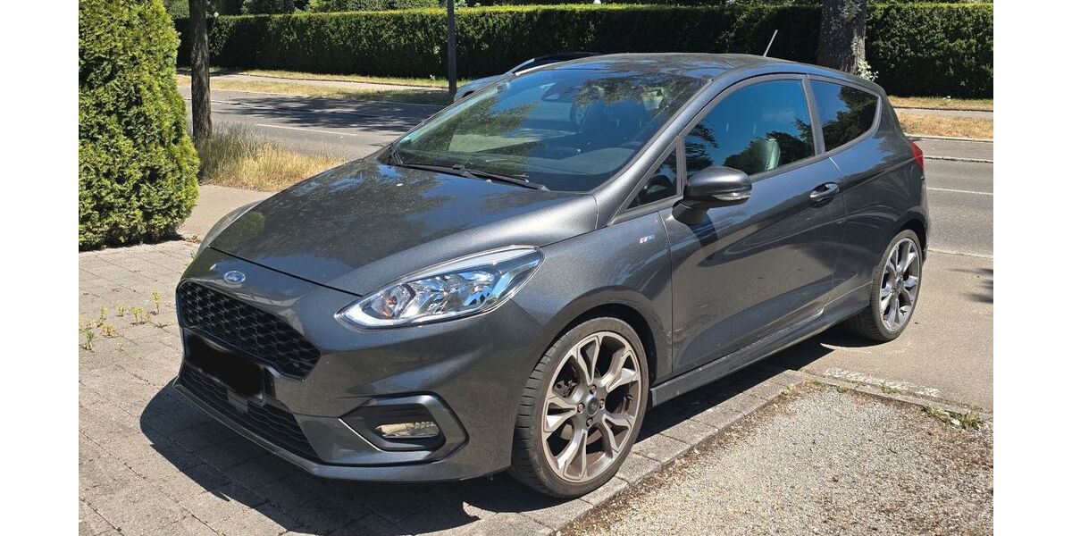 Ford Fiesta 84.254 km 14.200 &euro; Sindelfingen 71063