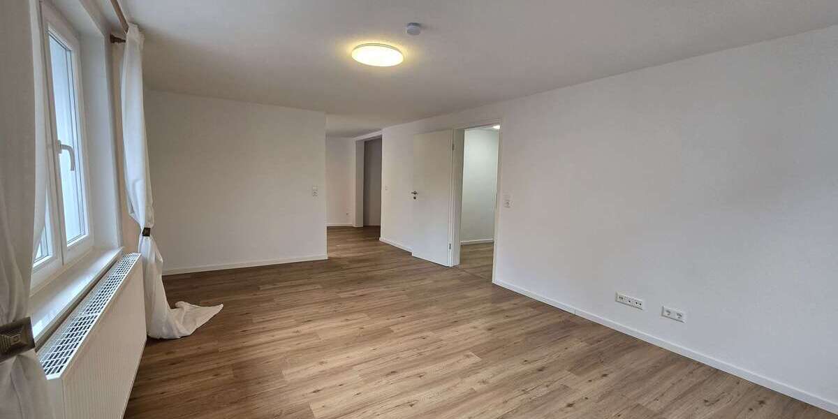 Etagenwohnung Tübingen Derendingen - 5 Zimmer, 130 m&sup2;, 490.000&euro; | Angebot:26218691