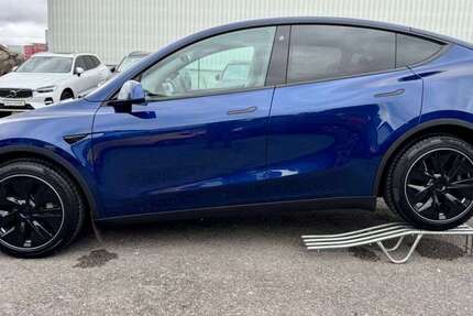 Tesla Model Y 43.078 km 37.999 &euro; Holzgerlingen 71088