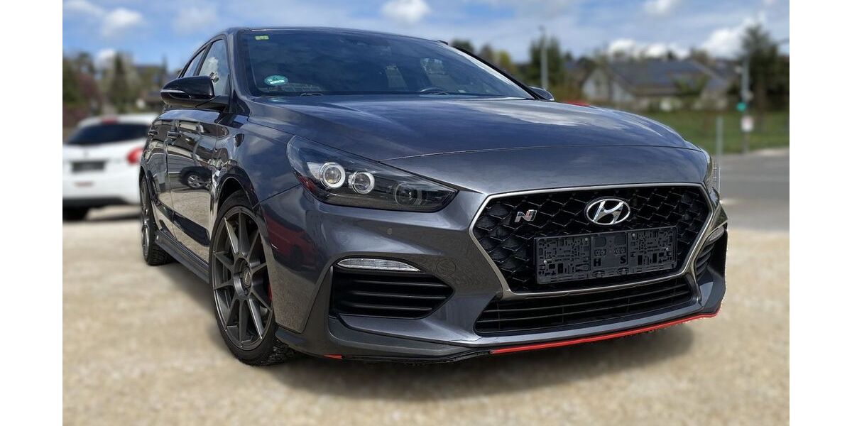 Hyundai i30 106.000 km 16.950 &euro; Aidlingen (Kreis Böblingen) 71134