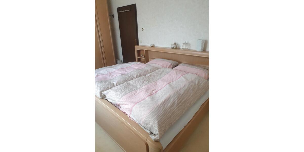 Etagenwohnung Filderstadt - 3 Zimmer, 87 m&sup2;, 1.000&euro; | Angebot:25965674