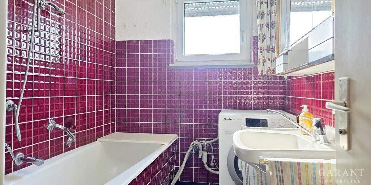 Mehrfamilienhaus, Wohnhaus Owen - 8 Zimmer, 227 m&sup2;, 495.000&euro; | Angebot:25822699