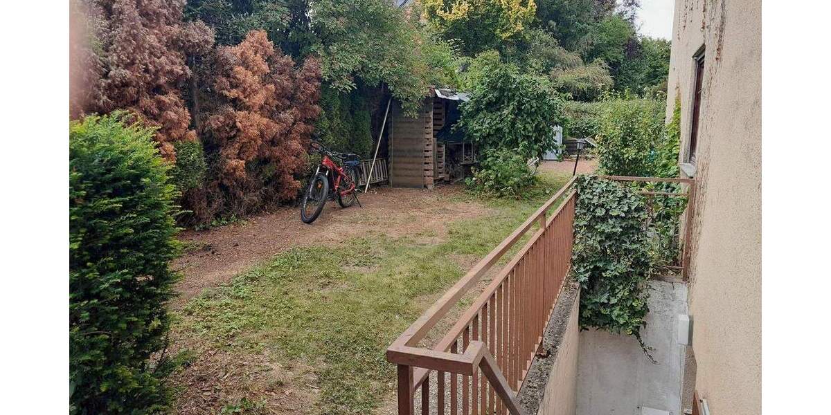 Reihenendhaus Stuttgart Möhringen - 8 Zimmer, 200 m&sup2;, 900.000&euro; | Angebot:25657439