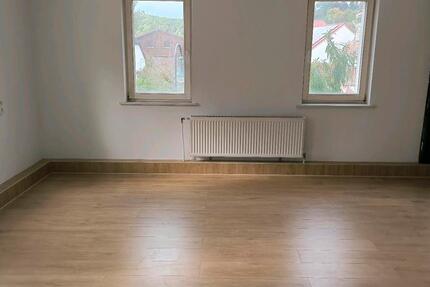 Wohnung Sonnenbühl - 5 Zimmer, 109 m&sup2;, 1.200&euro; | Angebot:25392236