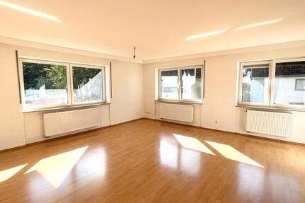 Wohnung Horb am Neckar - 4 Zimmer, 109 m&sup2;, 1.050&euro; | Angebot:25980469