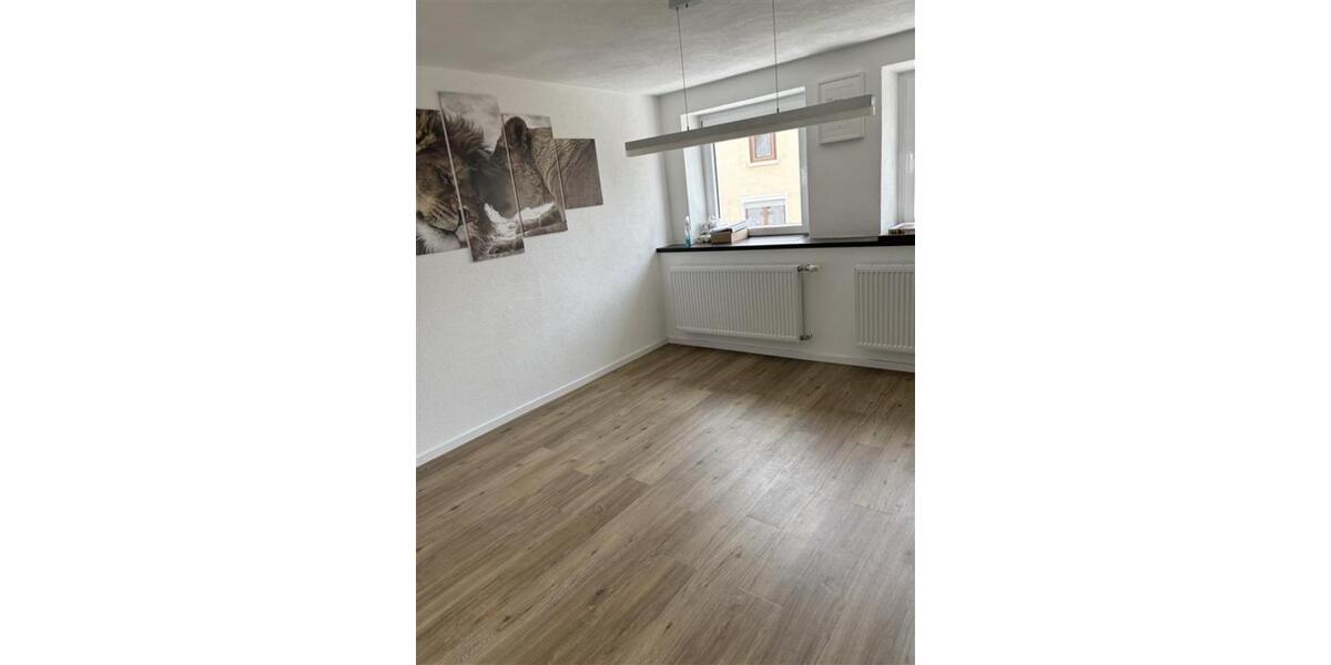 Einfamilienhaus Horb am Neckar - 7 Zimmer, 200 m&sup2;, 1.800&euro; | Angebot:25856131