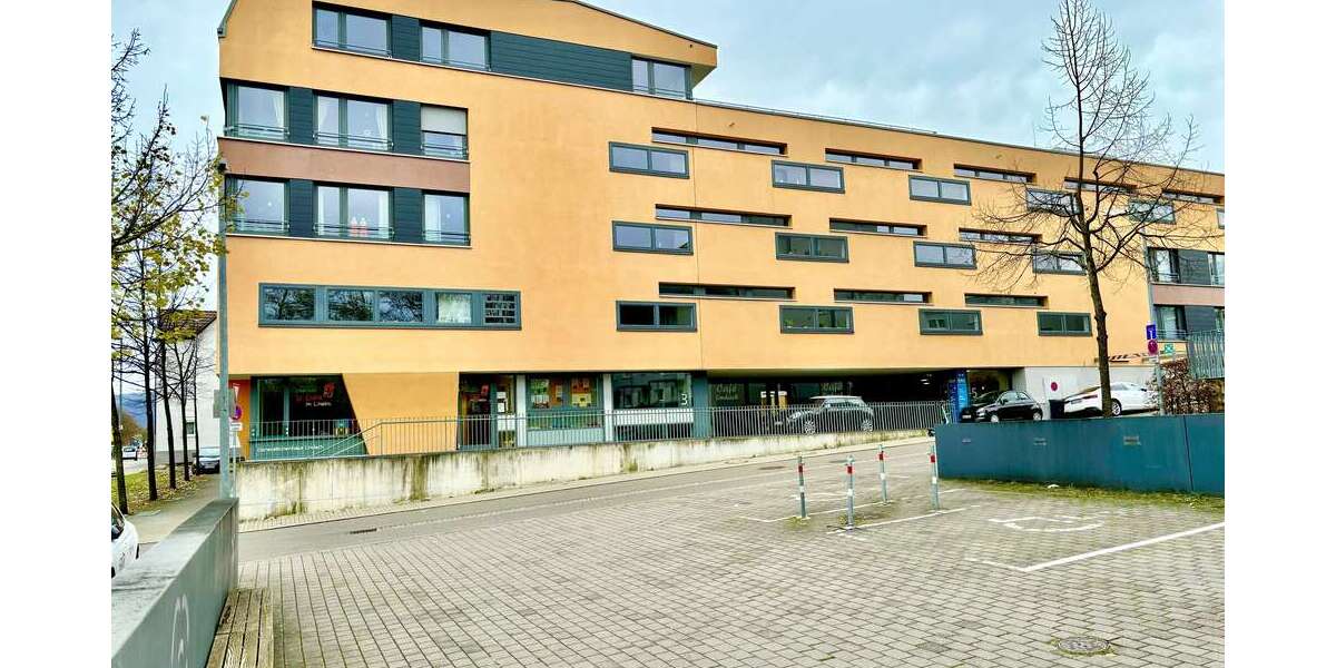 Etagenwohnung Reutlingen Reutlingen (Kernstadt) - 3 Zimmer, 85 m&sup2;, 910&euro; | Angebot:25182197