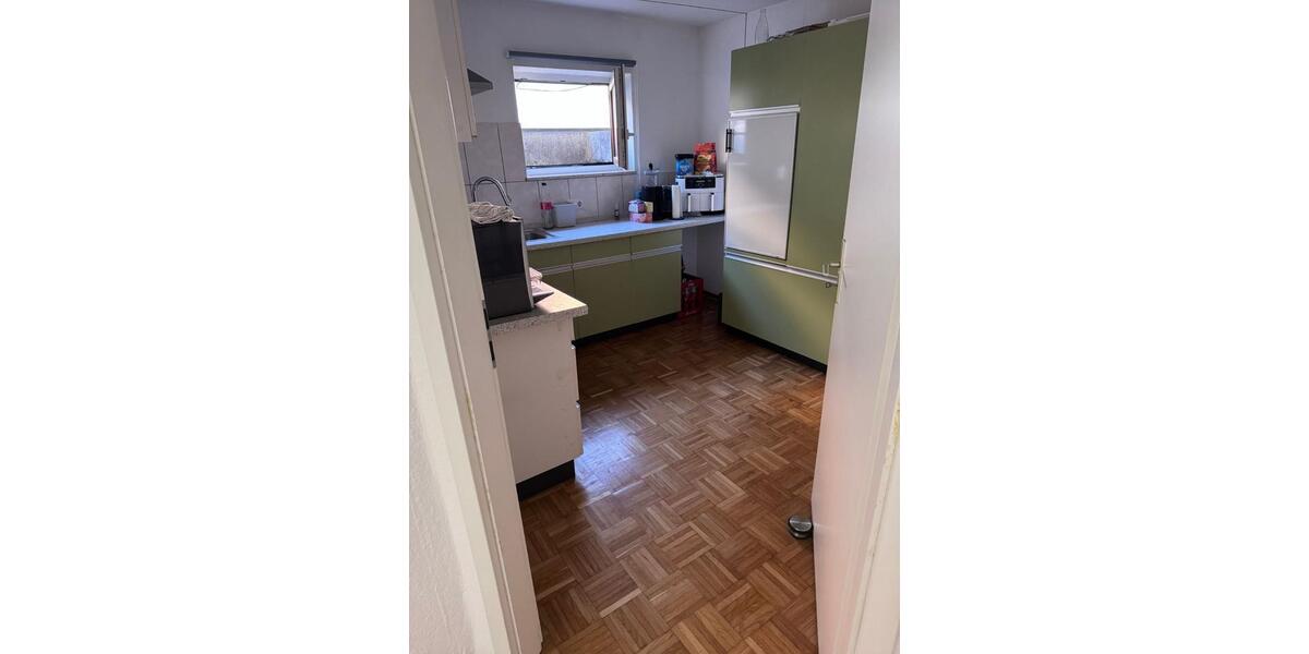 Etagenwohnung Reutlingen Altenburg - 2 Zimmer, 64 m&sup2;, 180.000&euro; | Angebot:25422596