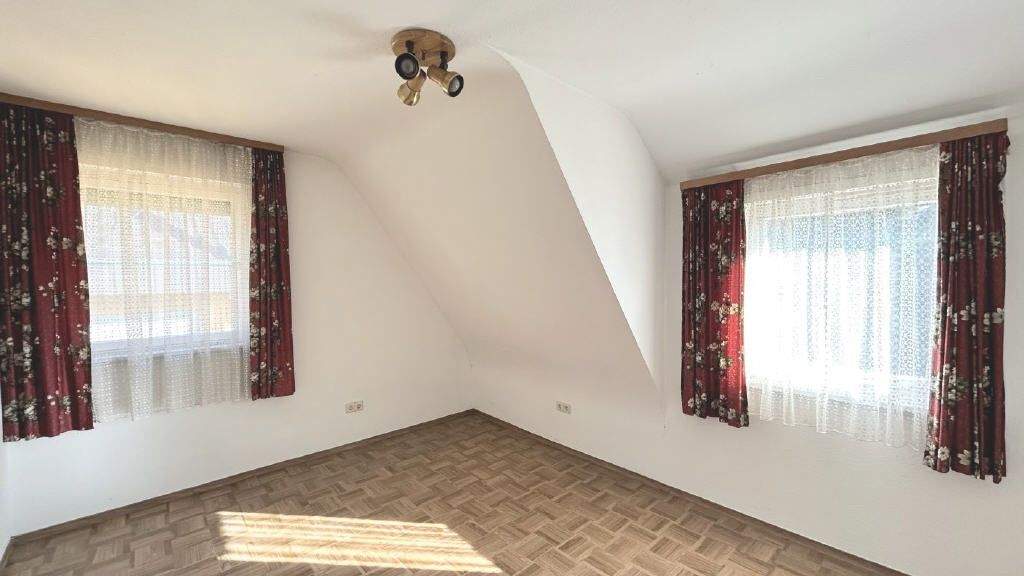 Doppelhaushälfte Mössingen - 4 Zimmer, 102 m&sup2;, 270.000&euro; | Angebot:25661236