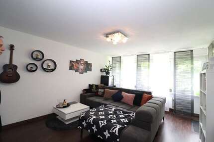 Wohnung Bad Urach - 4.5 Zimmer, 84 m&sup2;, 229.000&euro; | Angebot:23111129