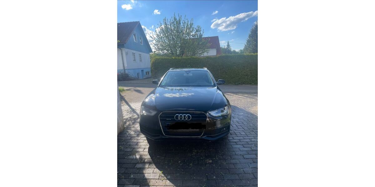 Audi A4 210.000 km 12.500 &euro; Hechingen 72379