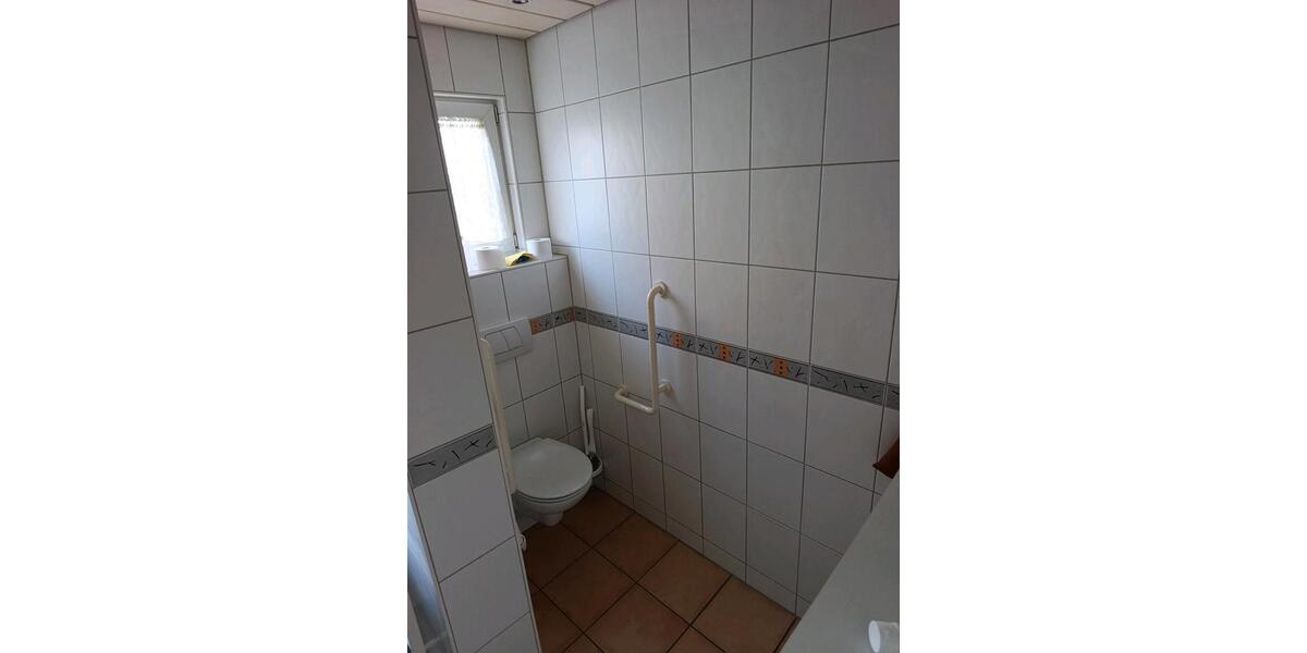 Mehrfamilienhaus, Wohnhaus Grafenberg - 8 Zimmer, 150 m&sup2;, 450.000&euro; | Angebot:25964675