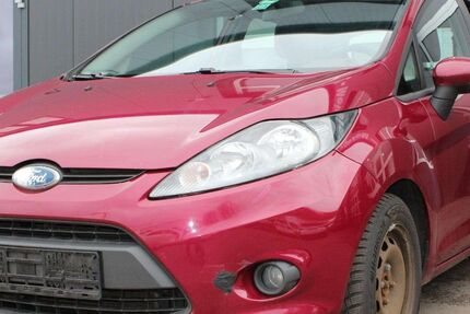 Ford Fiesta 200.300 km 1.850 &euro; Kohlberg 72664