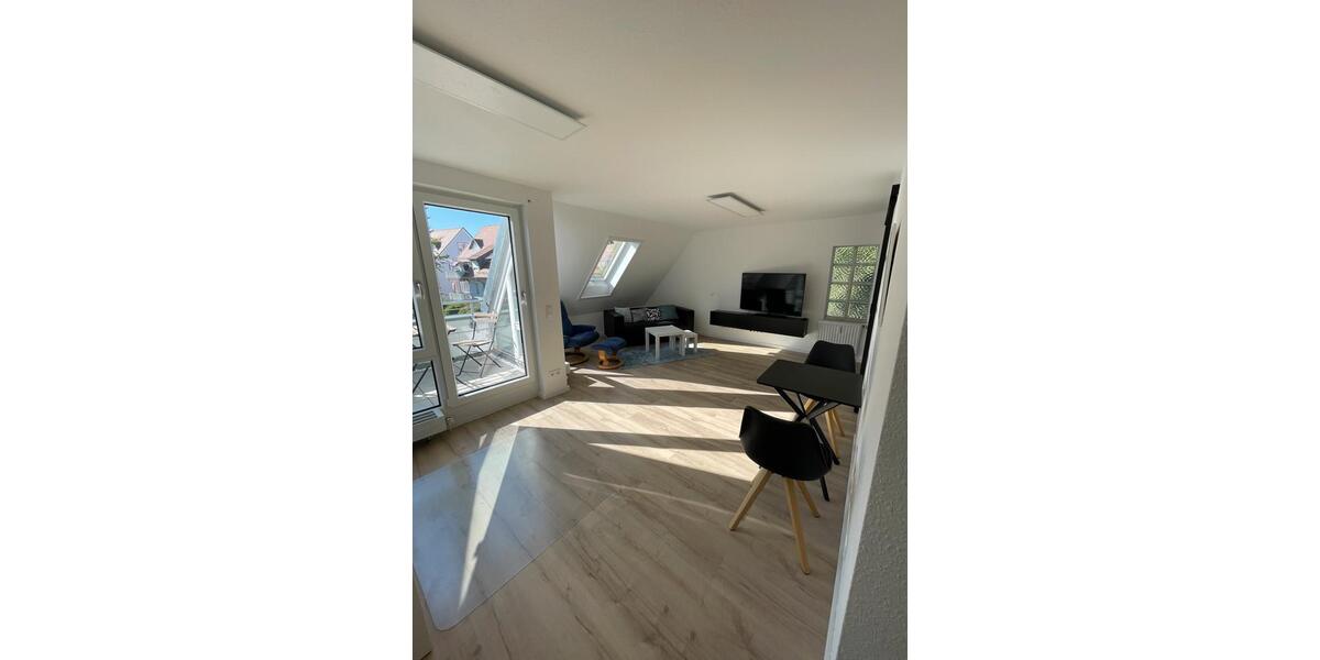 Dachgeschoßwohnung Sindelfingen Darmsheim - 2 Zimmer, 44 m&sup2;, 1.250&euro; | Angebot:25942974