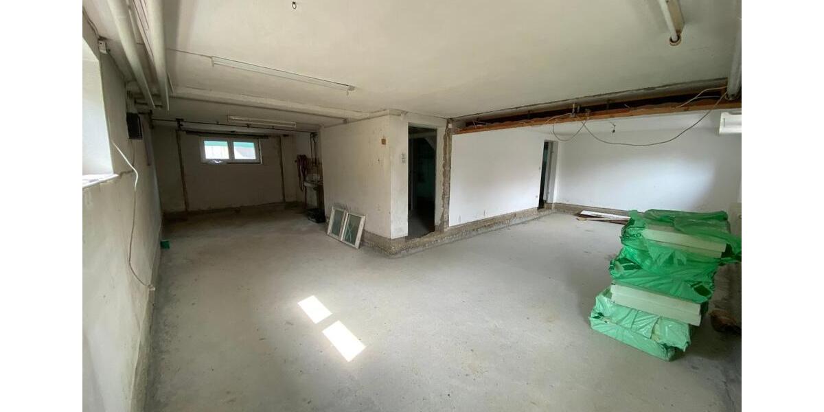 Einfamilienhaus Herrenberg - 650.000&euro; | Angebot:27088350