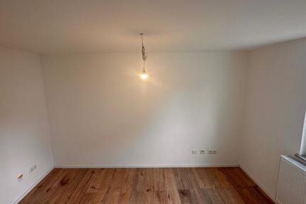 Wohnung Stuttgart Stuttgart-Ost - 4 Zimmer, 75 m&sup2;, 990&euro; | Angebot:24753280