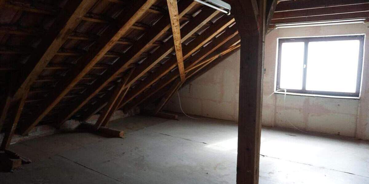 Einfamilienhaus Horb am Neckar Mühringen - 8 Zimmer, 188 m&sup2;, 349.000&euro; | Angebot:25746397