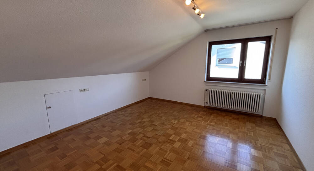 Etagenwohnung Reutlingen / Ohmenhausen Ohmenhausen - 3 Zimmer, 72 m&sup2;, 700&euro; | Angebot:26229658