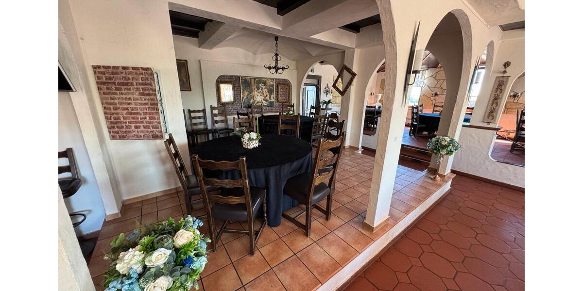 Gewerbeobjekt Herrenberg - 2.500&euro; | Angebot:25211103