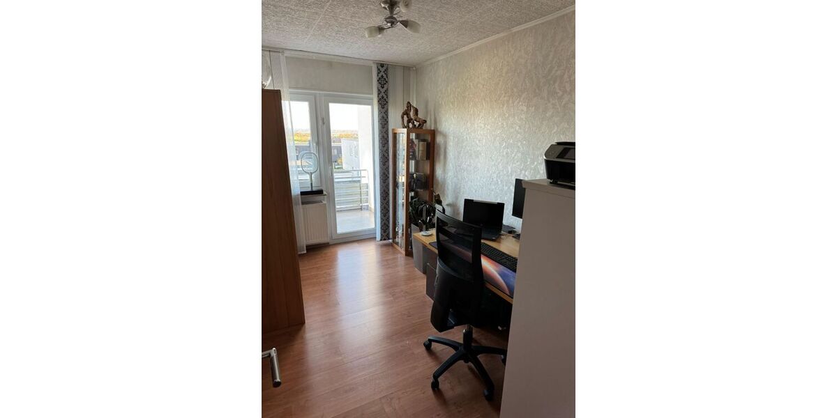 Provisionsfrei* Reiheneckhaus mit Einliegerwohnung von Privat in Herrenberg - Brahmsstraße - Reihenendhaus Herrenberg Herrenberg (Stadt) | Angebot:26973289
