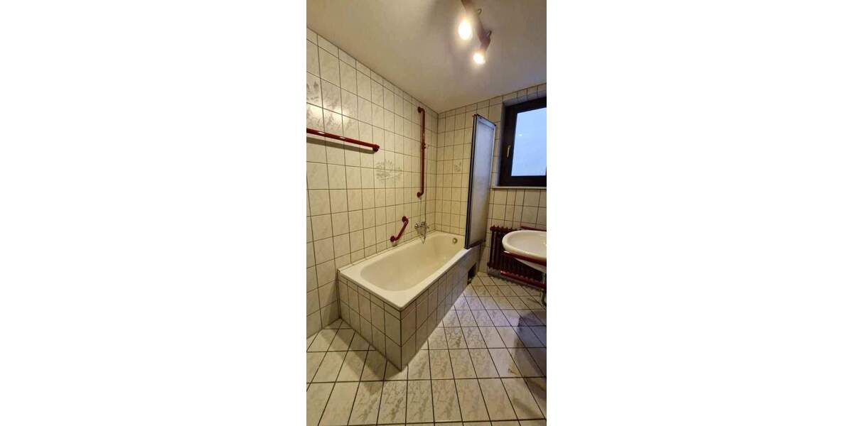 Einfamilienhaus Nagold-Hochdorf Hochdorf - 8 Zimmer, 191 m&sup2;, 394.000&euro; | Angebot:25745176