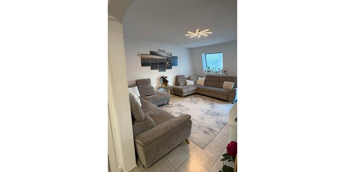 Etagenwohnung Nürtingen - 4.5 Zimmer, 95 m&sup2;, 349.000&euro; | Angebot:26614778