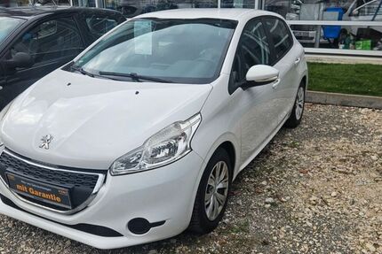 Peugeot 208 123.000 km 4.790 &euro; Reutlingen 72766