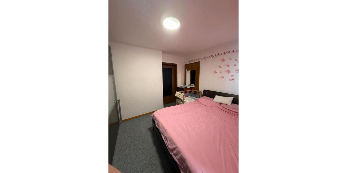 Etagenwohnung Pfullingen - 1 Zimmer, 50 m&sup2;, 660&euro; | Angebot:25646117