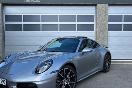 Porsche 992 2.400 km 144.400 &euro; Frickenhausen 72636