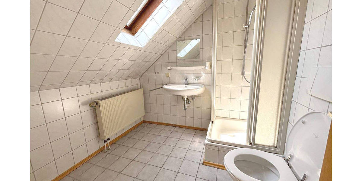 Etagenwohnung Reutlingen Gönningen - 6 Zimmer, 108 m&sup2;, 314.000&euro; | Angebot:25745081