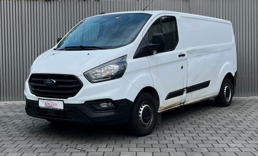 Ford Transit Custom 178.000 km 10.900 &euro; Pfullingen 72793
