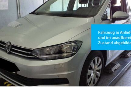VW Touran 84.835 km 29.430 &euro; Stuttgart-Wangen 70188