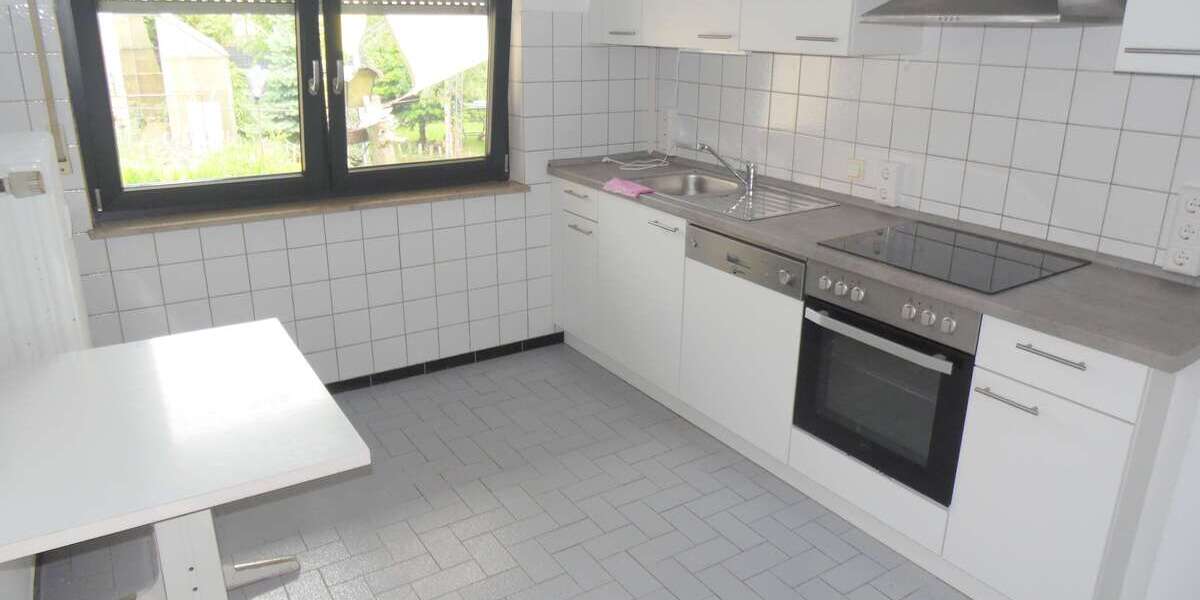 Etagenwohnung Hülben - 2 Zimmer, 61 m&sup2;, 550&euro; | Angebot:26915335