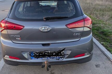 Hyundai i20 150.000 km 7.100 &euro; Aichtal 72631