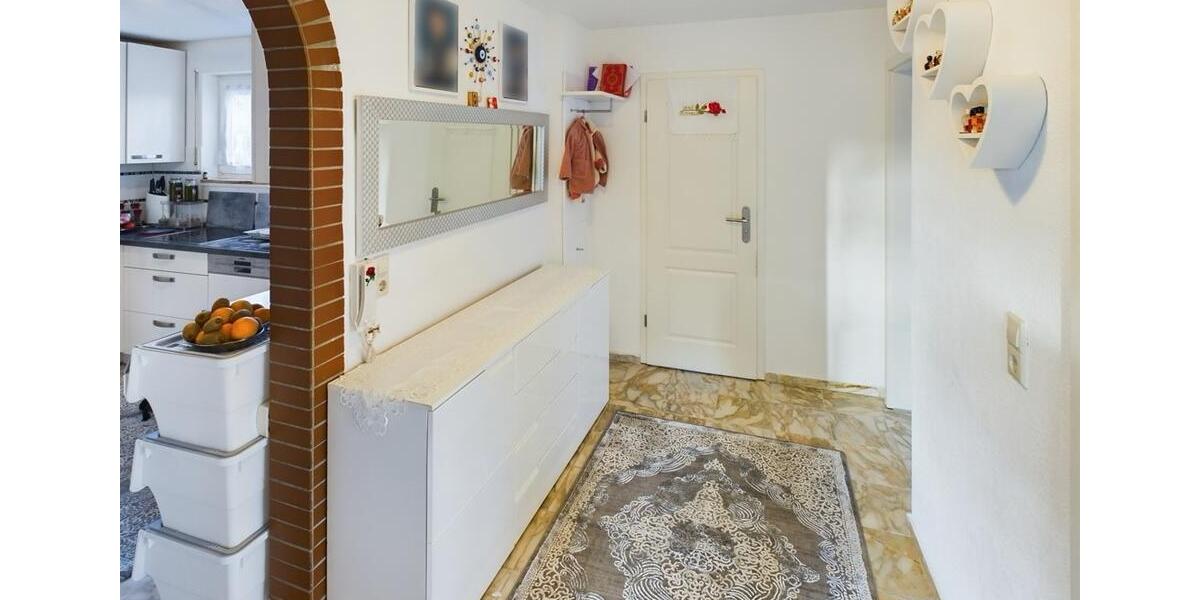 Etagenwohnung Rottenburg am Neckar - 3.5 Zimmer, 71 m&sup2;, 279.000&euro; | Angebot:25543106