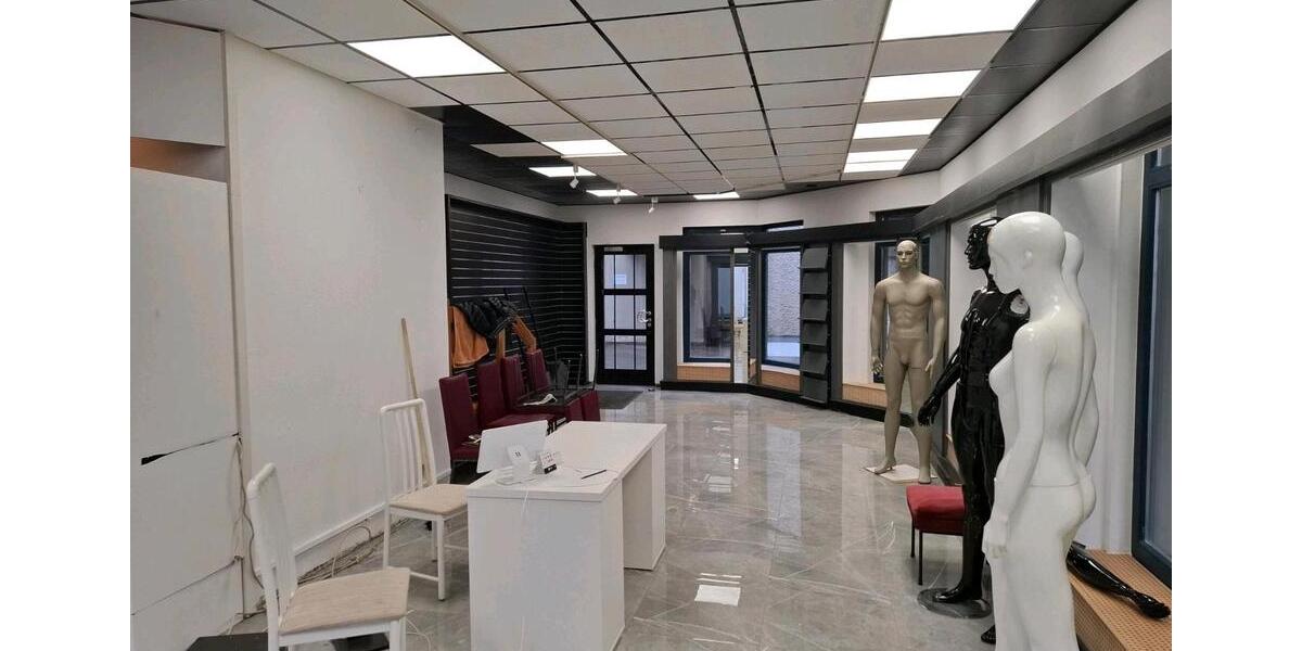 Gewerbeobjekt Reutlingen - 900&euro; | Angebot:25427110