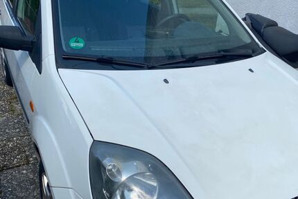 Ford Fiesta 189.000 km 1.900 &euro; Neckartenzlingen 72654