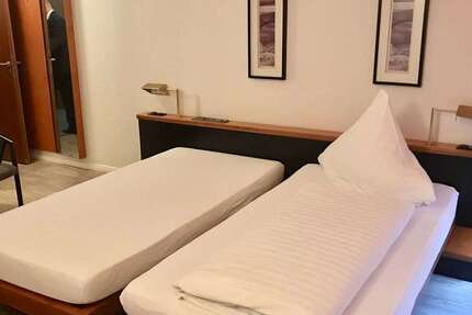 Gewerbeobjekt Nufringen - 1.800.000&euro; | Angebot:24755738