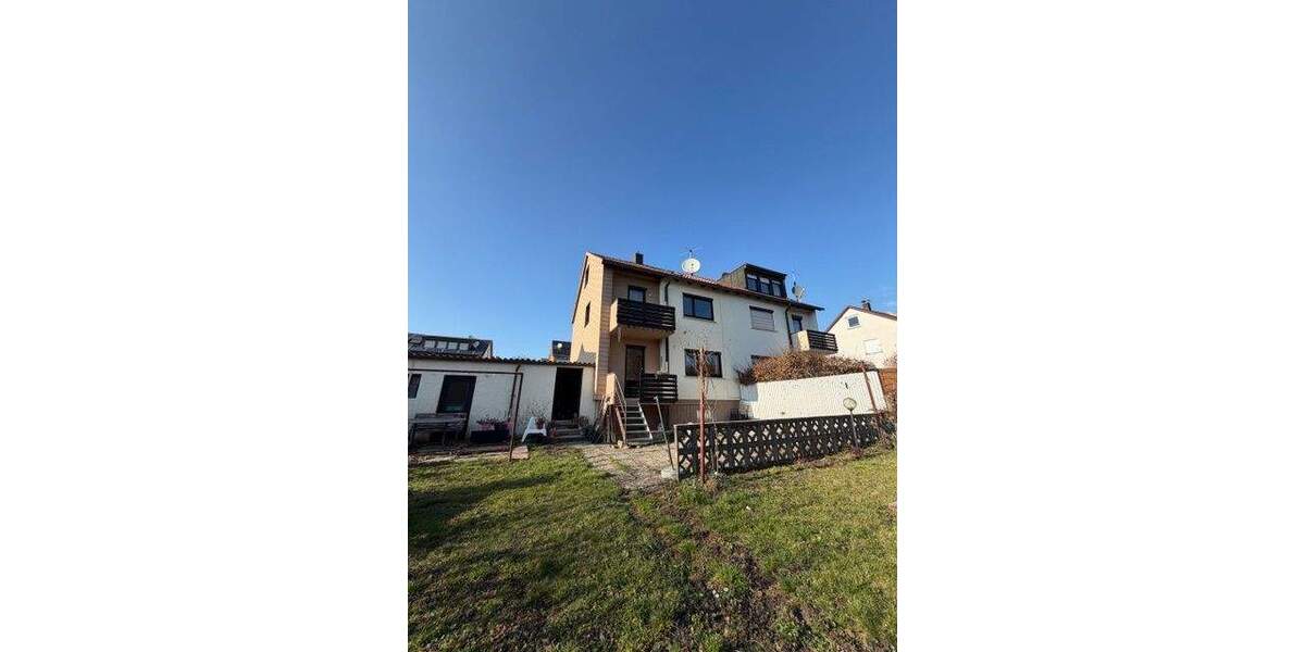 Mehrfamilienhaus, Wohnhaus Großbettlingen - 5 Zimmer, 95 m&sup2;, 415.000&euro; | Angebot:25696031