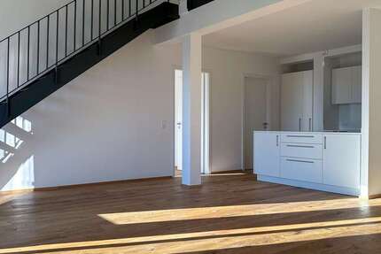 Wohnung Dettingen an der Erms - 5 Zimmer, 178 m&sup2;, 1.980&euro; | Angebot:26889682