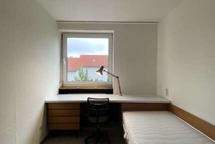 Wohnung Tübingen Weststadt - 1 Zimmer, 10 m&sup2;, 220&euro; | Angebot:25942682