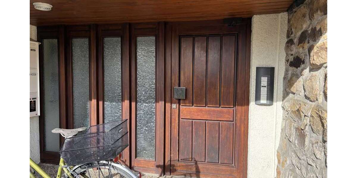 Etagenwohnung Tübingen Lustnau - 4.5 Zimmer, 99 m&sup2;, 449.000&euro; | Angebot:26740040