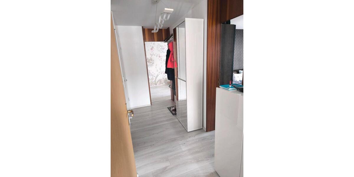 Etagenwohnung Ostfildern - 4 Zimmer, 98 m&sup2;, 369.000&euro; | Angebot:25404682