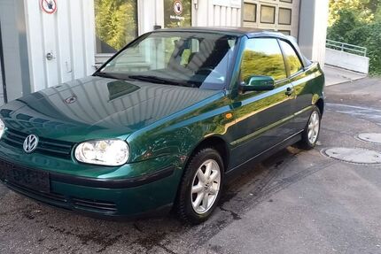 VW Golf 94.000 km 3.500 &euro; Holzgerlingen 71088