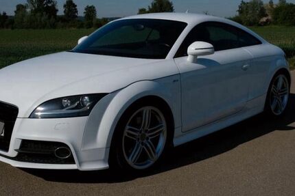 Audi TT 183.000 km 13.000 &euro; STUTTGART 70374